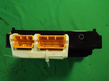 Load image into Gallery viewer, TEMPERATURE CONTROLS Lexus LS400 1993 93 1994 94 - MM704778
