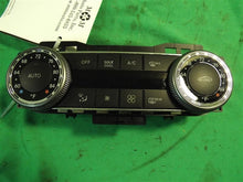 Load image into Gallery viewer, FRONT TEMPERATURE CONTROLS C230 C300 C350 2008 08 - MM704916
