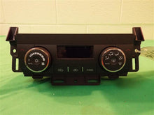 Load image into Gallery viewer, Temperature Controls Buick Lucerne 2006 - MM714747
