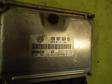 Load image into Gallery viewer, ECU ECM COMPUTER Volkswagen Phaeton 2004 04 4.2L - MM730292
