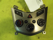 Load image into Gallery viewer, TEMPERATURE CONTROLS Chevrolet Sonic 2013 13 2014 14 - MM740519

