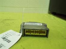Load image into Gallery viewer, Computer Mercedes-Benz 200 2011 - MM742872
