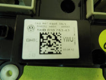 Load image into Gallery viewer, TEMPERATURE CONTROLS Volkswagen Passat 2012 12 - MM748538
