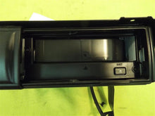 Load image into Gallery viewer, CD Changer Touareg Jetta Golf 2002 02 2003 03 2004 04 05 06 07 08 09 10 - MM749544
