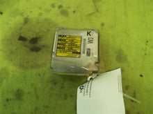 Load image into Gallery viewer, Air Bag computer Toyota Prius 2006 06 2007 07 2008 08 2009 09 - MM773360
