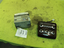 Load image into Gallery viewer, RADIO Nissan Maxima Murano 2009 09 - MM783180
