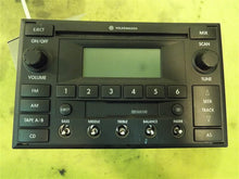 Load image into Gallery viewer, RADIO Jetta 2003 03 AM FM Cassette CD - MM783504
