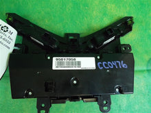 Load image into Gallery viewer, TEMPERATURE CONTROLS Chevrolet Cruze Orlando 2011 11 2012 12 - MM789323
