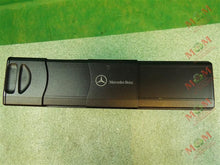Load image into Gallery viewer, REMOTE CD CHANGER C230 C240 C280 C320 C350 C55 CLK320 04-12 - MM803312
