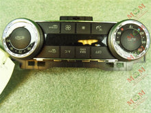 Load image into Gallery viewer, FRONT TEMPERATURE CONTROLS C230 C250 C300 C350 C63 GLK350 09-10 - MM803365
