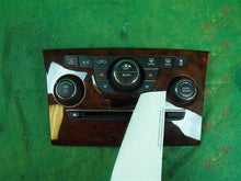 Load image into Gallery viewer, TEMPERATURE CONTROLS Chrysler 300 2011 11 2012 12 - MM809350

