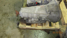 Load image into Gallery viewer, Transmission Chevrolet Camaro 2010 - MM817581
