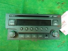 Load image into Gallery viewer, RADIO Nissan Sentra 2013 13 2014 14 - MM818582
