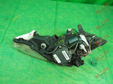 Load image into Gallery viewer, HEADLIGHT LAMP ASSEMBLY Nissan Murano 2003 03 2004 04 Right - MM825795
