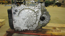 Load image into Gallery viewer, Transmission Kia Sedona 2012 - MM833795
