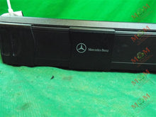 Load image into Gallery viewer, REMOTE CD CHANGER C230 C240 C280 C320 C350 C55 CLK320 04-12 - MM842761
