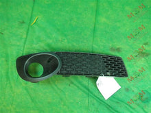Load image into Gallery viewer, Grille  SAAB 9-5 2007 - MM845703
