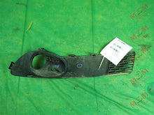 Load image into Gallery viewer, Grille  SAAB 9-5 2007 - MM845703

