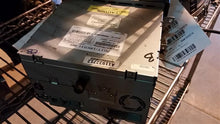 Load image into Gallery viewer, Radio  FIVE HUNDRED 2007 - MM846677
