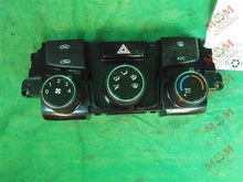 Load image into Gallery viewer, TEMPERATURE CONTROLS Hyundai Sonata 2014 14 - MM858904
