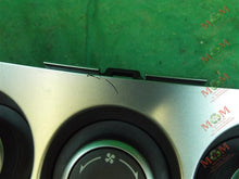 Load image into Gallery viewer, TEMPERATURE CONTROLS Mazda 3 2010 10 2011 11 - MM861384

