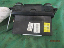 Load image into Gallery viewer, Temperature Controls Hyundai Tiburon 2008 - MM862915
