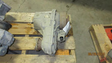 Load image into Gallery viewer, TRANSFER CASE Dodge Nitro 2007 07 2008 08 - MM864134
