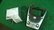Load image into Gallery viewer, RADIO Lacrosse SRX Equinox Terrain Allure 2010 10 2011 11 - MM870652

