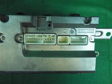 Load image into Gallery viewer, RADIO Toyota Prius 2010 10 2011 11 - MM871147
