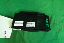 Load image into Gallery viewer, Temperature Controls Hyundai Azera 2013 - MM883847
