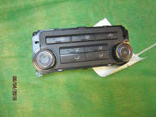 Load image into Gallery viewer, TEMPERATURE CONTROLS Nissan Titan 2008 08 2009 09 - MM885096
