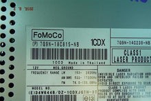 Load image into Gallery viewer, RADIO Jaguar XF XFR 2009 09 2010 10 2011 11  AM FM CD - MM886837
