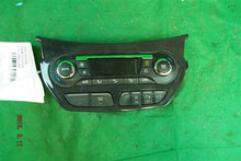 Load image into Gallery viewer, FRONT TEMPERATURE CONTROLS Ford Escape 2013 13 - MM888312
