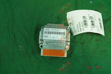 Load image into Gallery viewer, AIRBAG MODULE COMPUTER Audi A4 Rs4 S4 2008 08 - MM892903
