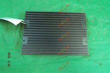 Load image into Gallery viewer, RADIO AMPLIFIER Jaguar XF 2009 09 2010 10 2011 11 2012 12 - MM893102
