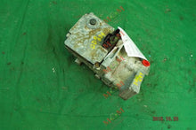 Load image into Gallery viewer, AC Compressor  LEXUS HS250H 2012 - MM895424
