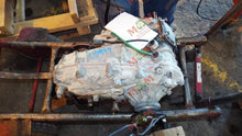 Load image into Gallery viewer, Transfer Case Toyota Tacoma 2004 - MM897208
