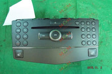 Load image into Gallery viewer, RADIO Mercedes-Benz C230 C300 C350 2008 08 - MM901959
