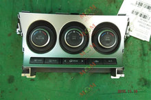 Load image into Gallery viewer, TEMPERATURE CONTROLS Mazda 3 2010 10 2011 11 - MM907523
