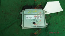 Load image into Gallery viewer, ECU ECM COMPUTER Land Rover LR2 2008 08 - MM914339
