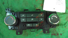 Load image into Gallery viewer, TEMPERATURE CONTROLS Chevrolet Cruze Orlando 2011 11 2012 12 - MM916226

