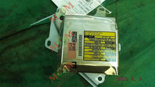 Load image into Gallery viewer, Computer  LEXUS IS300 2003 - MM939648

