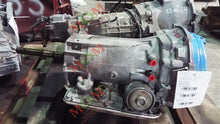 Load image into Gallery viewer, Transmission Chevrolet Corvette 2002 - MM946465
