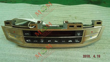 Load image into Gallery viewer, Temperature Controls Honda Accord 2015 - MM957703
