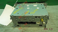 Load image into Gallery viewer, Radio  CHALLENGER 2009 - MM959145
