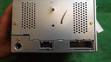 Load image into Gallery viewer, Radio  FORD F250SD PICKUP 2005 - MM965840
