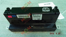 Load image into Gallery viewer, Radio  MAZDA TRIBUTE 2008 - MM969268
