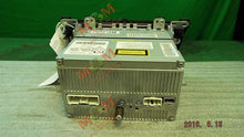 Load image into Gallery viewer, CD PLAYER RADIO Mazda 3 2010 10 - MM975495
