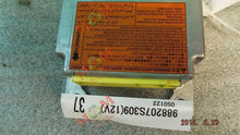 Load image into Gallery viewer, Airbag Computer Qx56 Armada 2005 05 - MM980534
