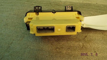 Load image into Gallery viewer, TEMPERATURE CONTROLS Acura RDX 2013 13 2014 14 2015 15 - MM983834
